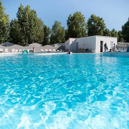 Vacancesocamping L'atlantique Κάμπινγκ 4*